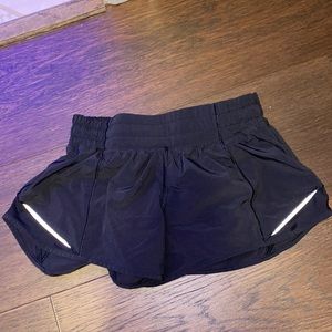 lululemon hotty hot shorts